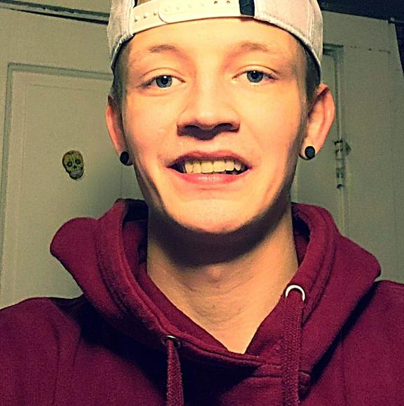 Meet your Posher, Scott - Picture 1 of 1